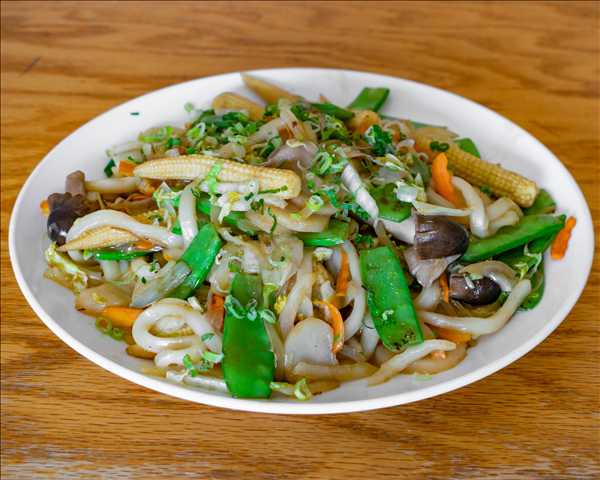 Yaki Udon (thick noodle)